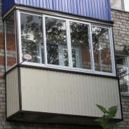 Зовнішня обробка балкона